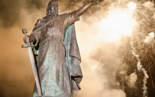 Otkriven spomenik knezu Lazaru