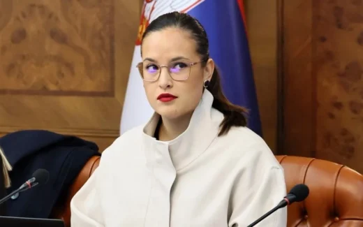 "OVO JE VELIKA STVAR ZA NAŠU ZEMLJU" Ministarka Pavkov: Srbija sledeće godine domaćin u Odboru za reviziju sprovođenja Konvencije UN o borbi protiv dezertifikacije i degradacije zemljišta